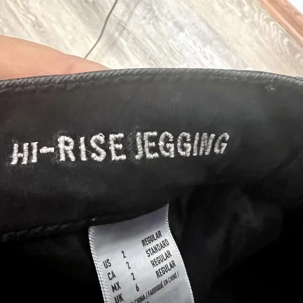 American Eagle Black Distressed Stretch Hi-Rise Jegging Women's Size‎ 2